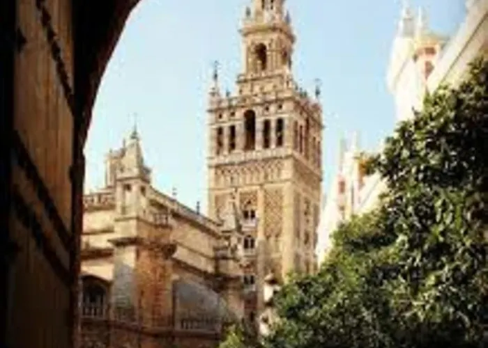 Atico En Triana - 2 Terrazas Privadas Con Parking Apartmán Sevilla