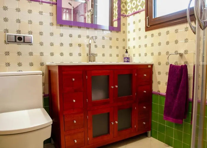 Atico En Triana - 2 Terrazas Privadas Con Parking Apartmán